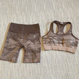 Gymshark Brown Sports Bra and Shorts Set